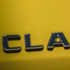 梅赛德斯奔驰发布了AMG CLA 35的第一张预告片