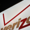 Verizon和卡西欧就正式推出了坚固的Android智能手机GzOneCommando