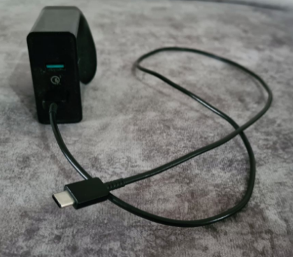 您的USB-C电缆很快就能以高达240W的功率为设备充电